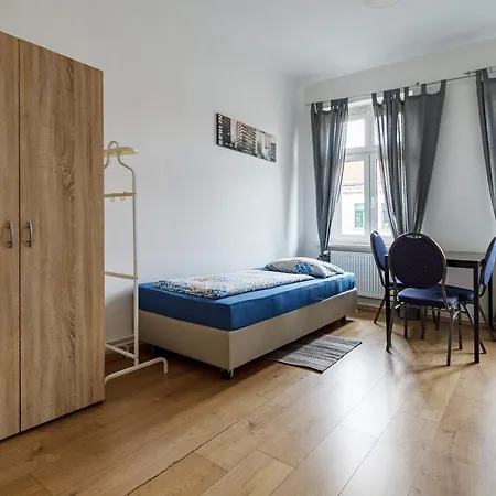 Monteurwohnung In *