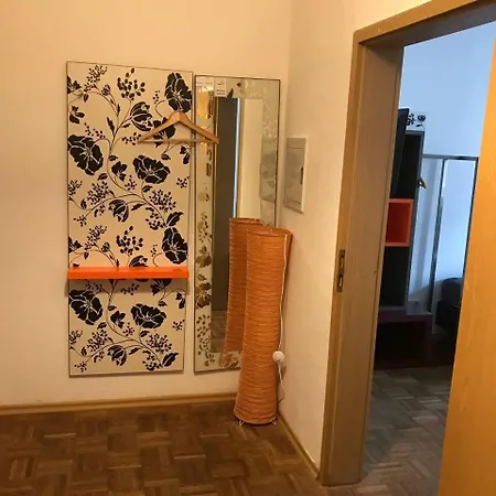 Apartment Enjoy Your With Dkn - Mon-sun - Late Night Check-in - Multilanguage - Near Railway Station - Witamy Serdecznie