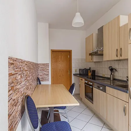 Apartment Enjoy Your With Dkn - Mon-sun - Late Night Check-in - Multilanguage - Near Railway Station - Witamy Serdecznie *